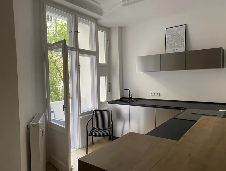 Single-Wohnung mit historischem Charme und modernem Wohnkomfort — photo 1